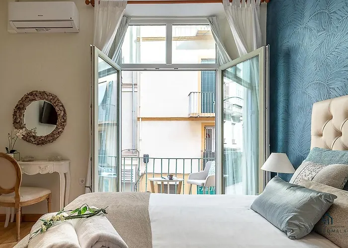 Living4Malaga Alamos 40